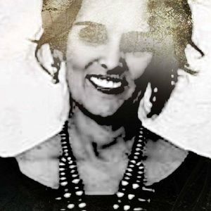 Meet your Posher, Peggy